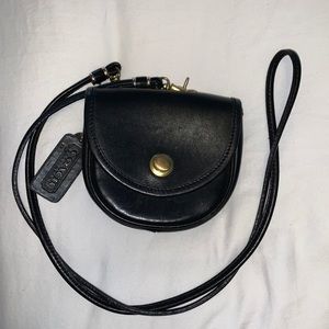 Vintage coach crossbody bag